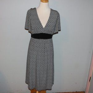 Bisou Bisou Size 14 Black and White Short Sleeve Dress EUC